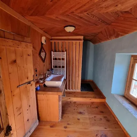 Dom wakacyjny Grange Authentique Renovee