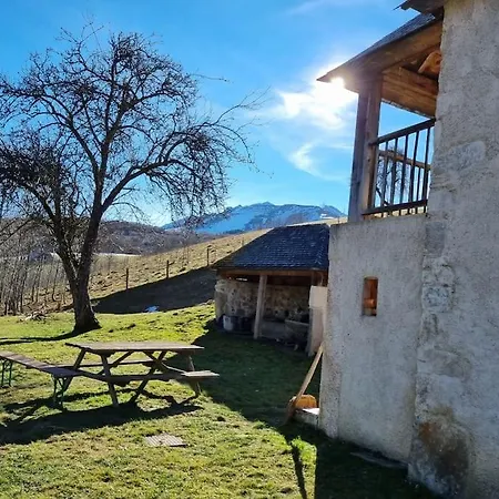 Grange Authentique Renovee Holiday home *