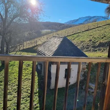 Dom wakacyjny Grange Authentique Renovee Campan