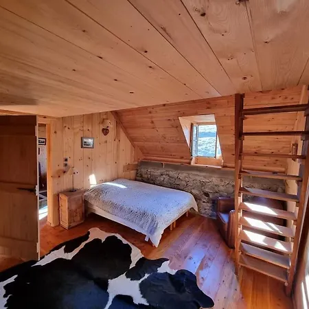 Grange Authentique Renovee * Campan